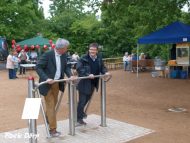 Fr�hlingsfest auf dem Platz der Generationen