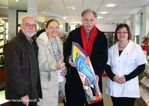 Apothekerin Rita Kloth unterstützt herzkranke Kinder in der MHH