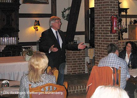 Finanzminister Hartmut Möllring im Wettberger Kastanienhof