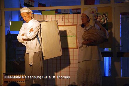 Die Singenden Köche machen die KiTa St. Thomas zur Kreativ-Küche