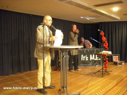 Martin Walther (vorne) und im Hintergrund das It's M.E.-Duo, Martina Maschke und Ecki Hüldepohl