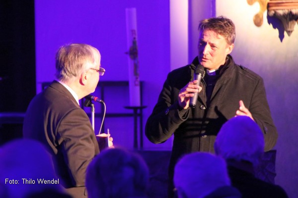 Talk im Turm mit Pfarrer Thomas Berkefeld und Winfried Dahn (v.r. / Foto: Thilo Wendel)