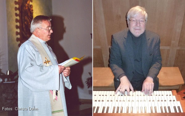 Pfarrer Pater Karl Fox SDB und Winfried Dahn am Spieltisch der Lobback-Orgel (Fotos: Christa Dahn)