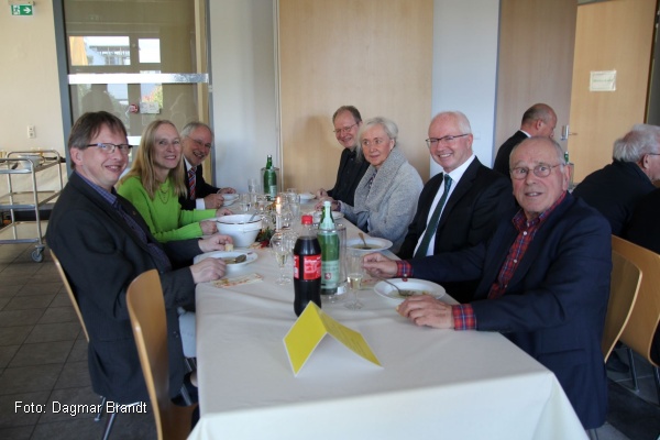 Tisch der Ökumene im Stadtbezirk Ricklingen und Region Hannover (Foto: Dagmar Brandt)
