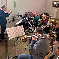 Der Ev. Posaunenchor St. Thomas am zweiten Weihnachtstag in St. Augustinus